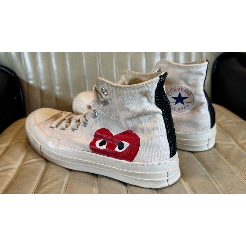 Converse x Comme des Garçons PLAY Chuck Taylor Hi White Red Heart Men 6 Women 8